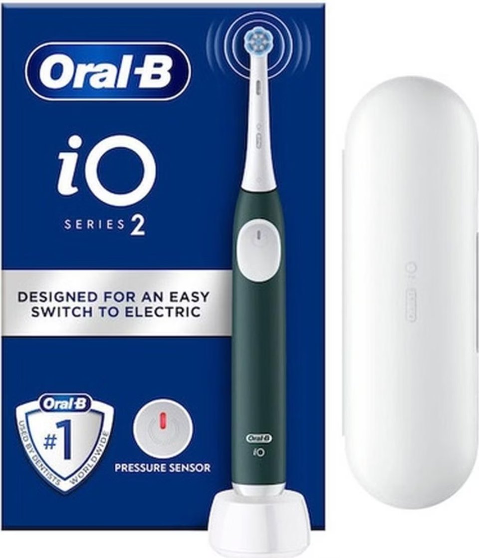 Oral-B iO Series 2 mit Reiseetui Green EE